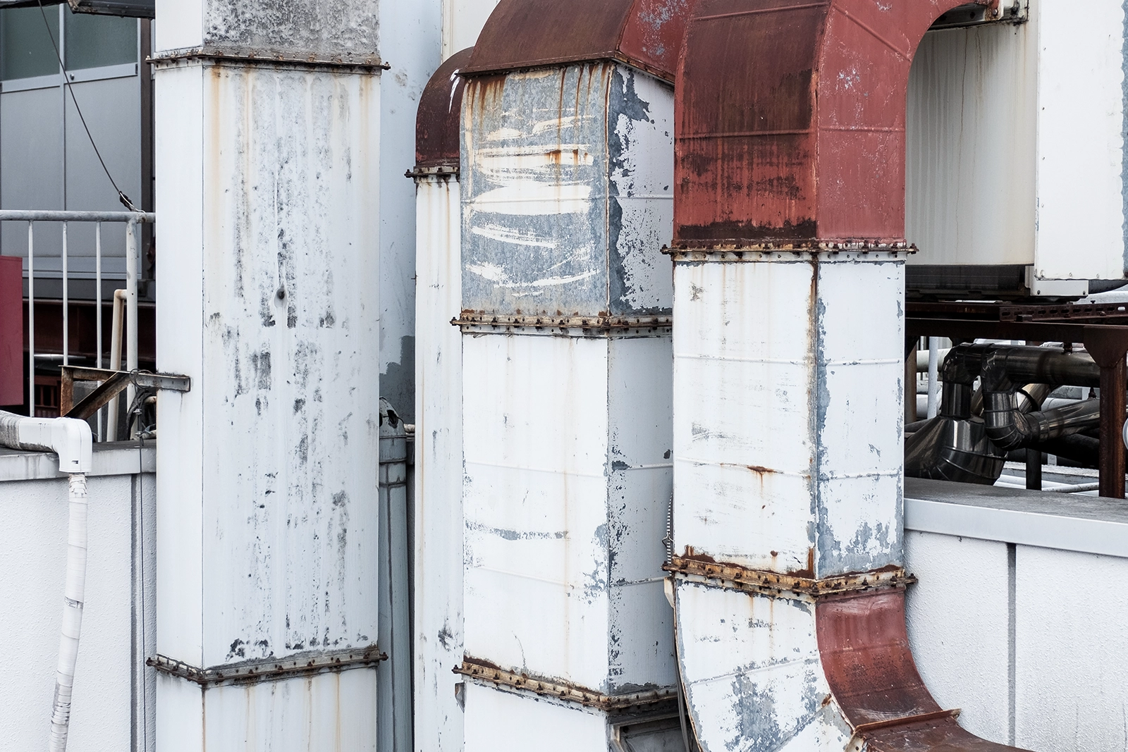 Ontmanteling van een industriële koelinstallatie